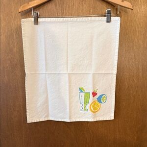 8 Citrus & Glass Printed Kitchen Towel - Bright Fruit Motif
